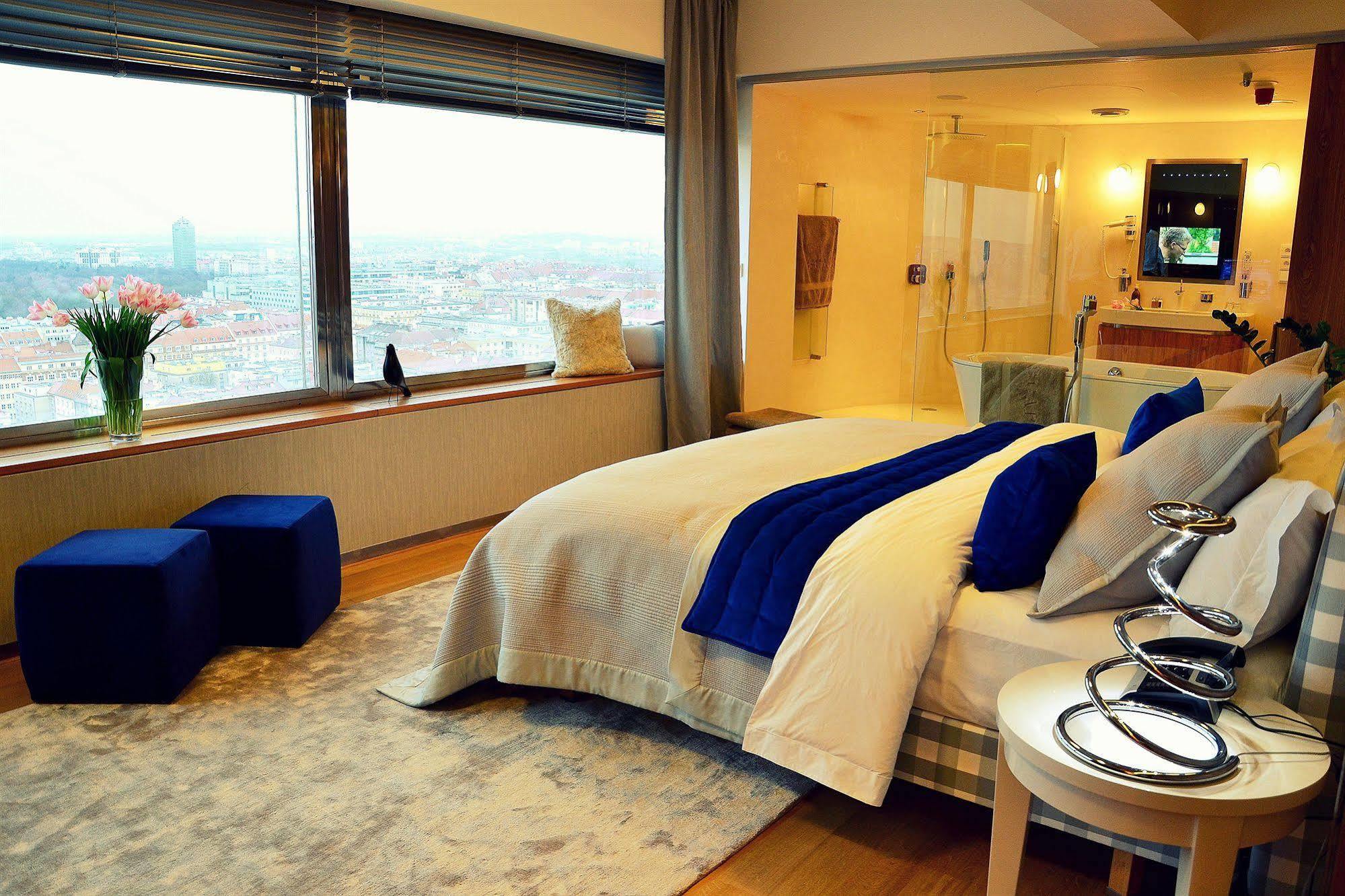 One Room Hotel Prag Eksteriør billede